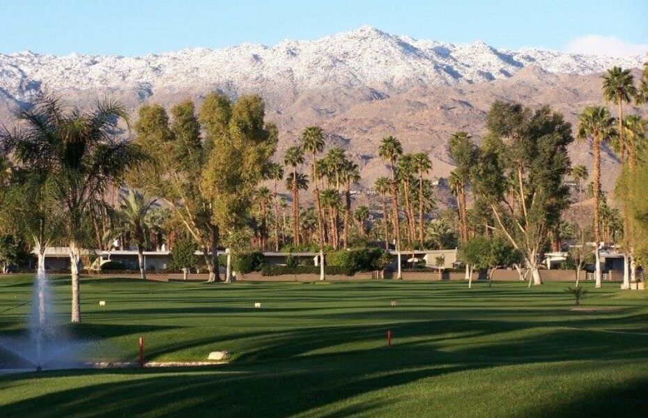 Ciri Khas Shadow Mountain Golf Course di Canada