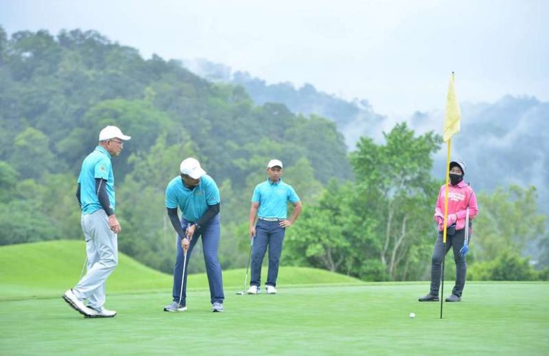 Turnamen & Event Golf Seru di Shadow Mountain